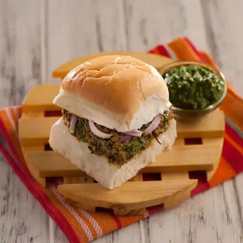 BUN KEEMA VEG