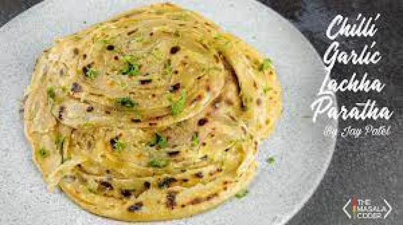 CHILLI GARLIC PARANTHA