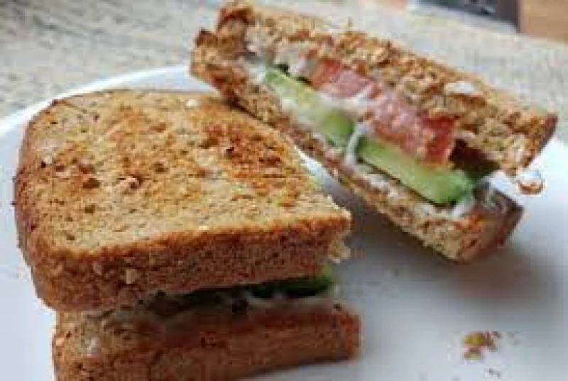 CUCUMBER TOMATO SANDWICH