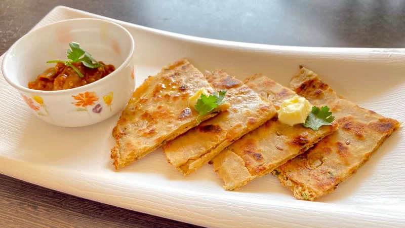 HUNG CURD PARANTHA